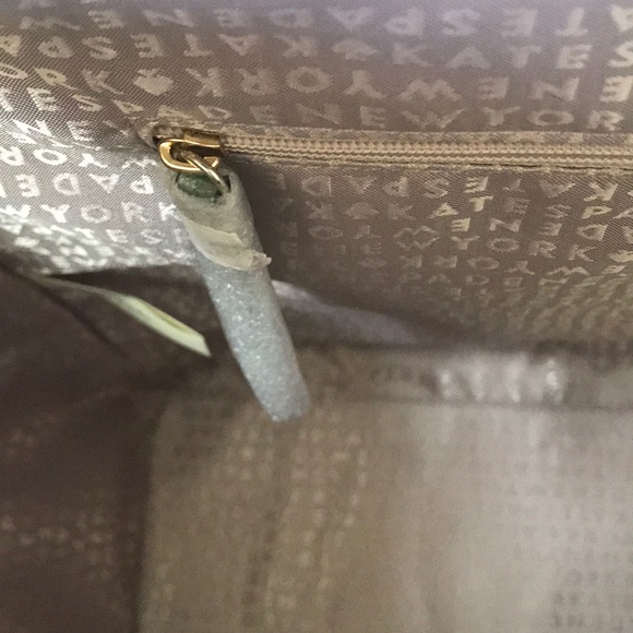 *RARE* Kate Spade Riverside St Bedford Tote - NEW - Picture 4 of 7